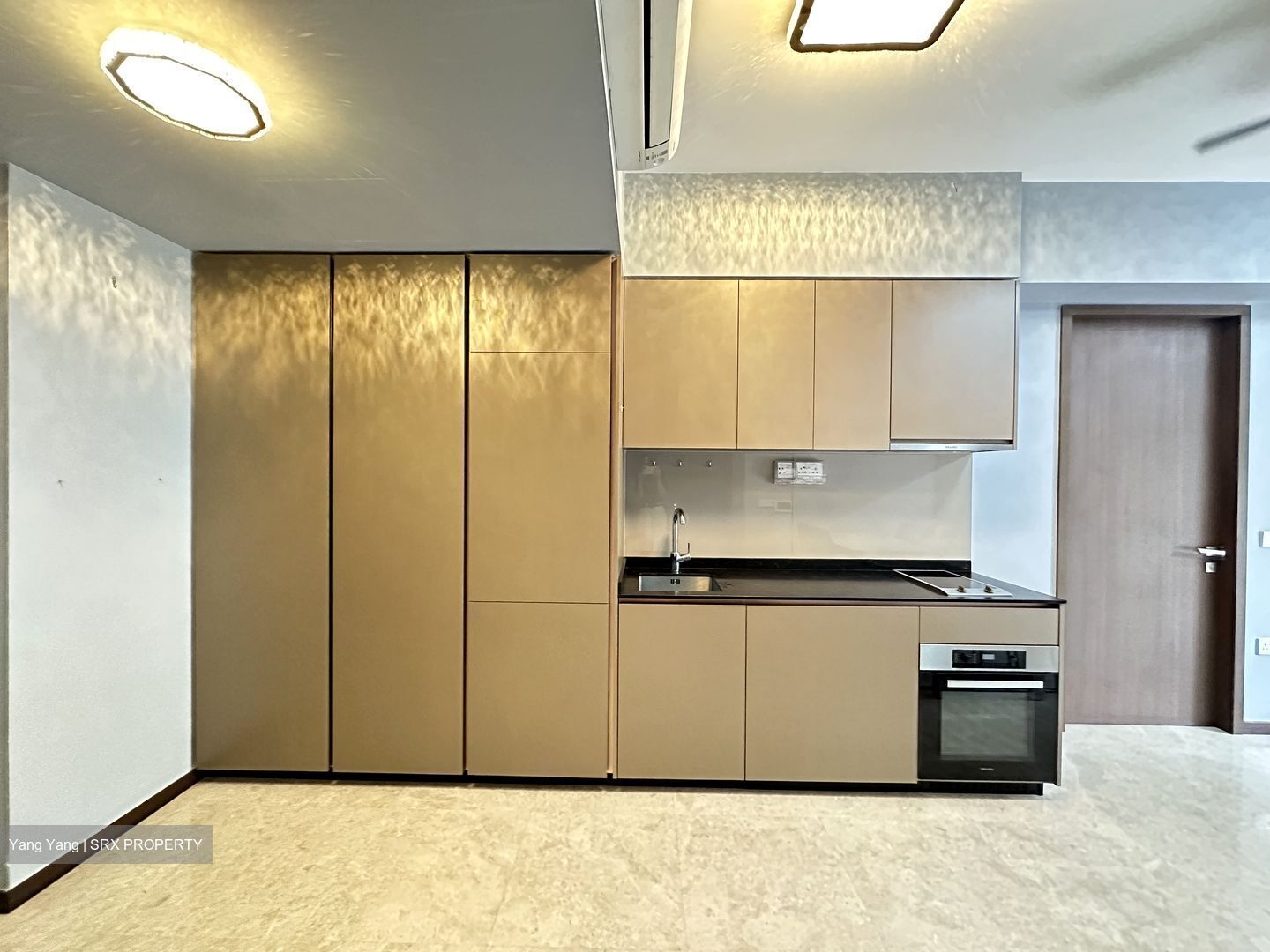 Royalgreen (D10), Condominium #445289011